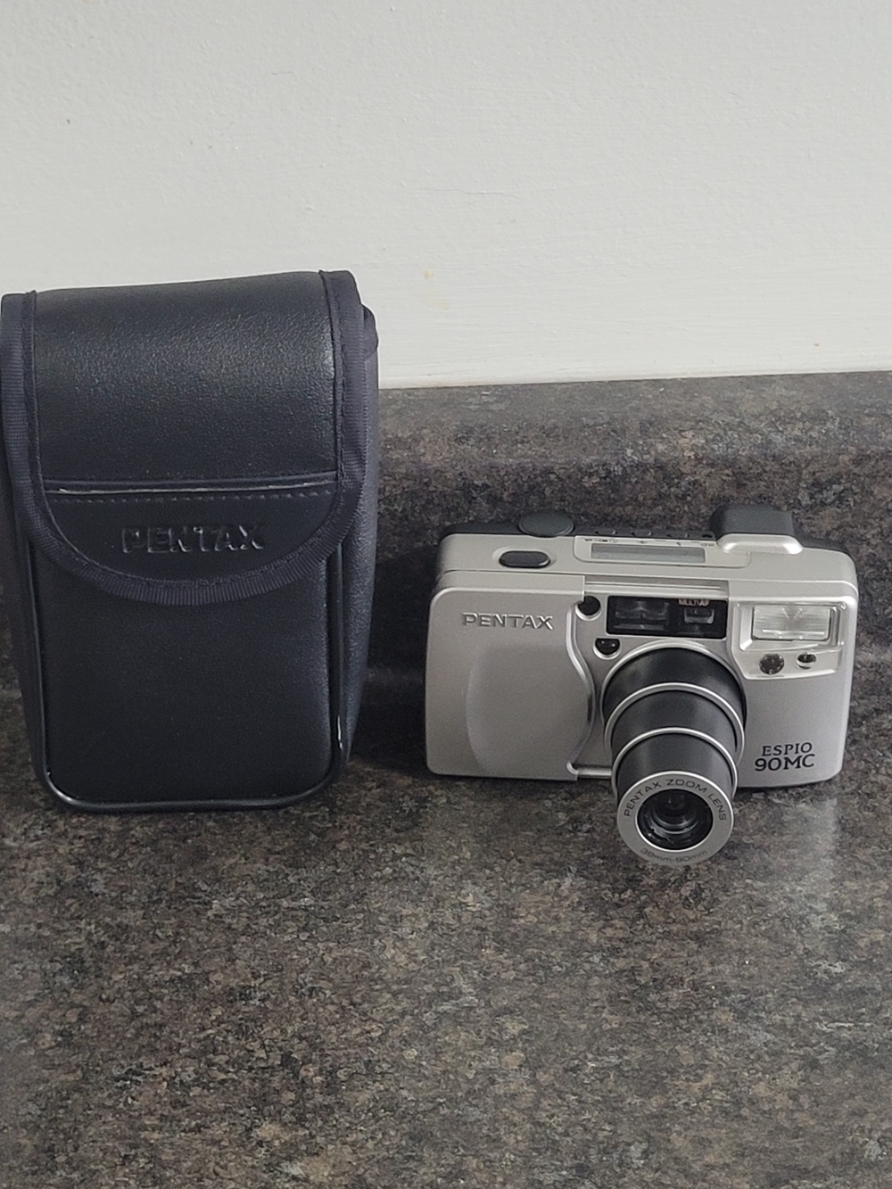 Pentax Espio 90MC Silver Compact 35mm Film Camera with Case